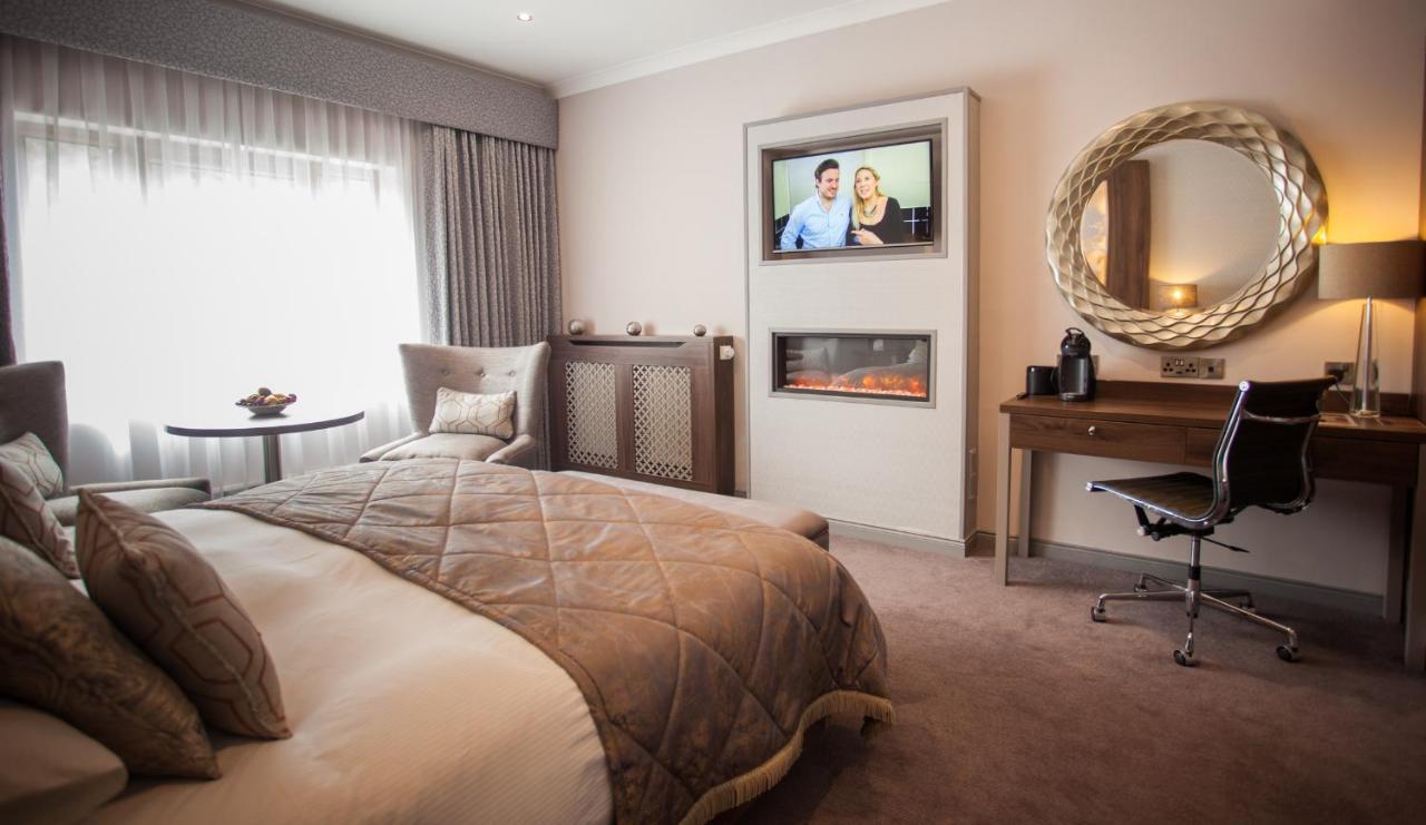 The Lodge Hotel Coleraine Bagian luar foto