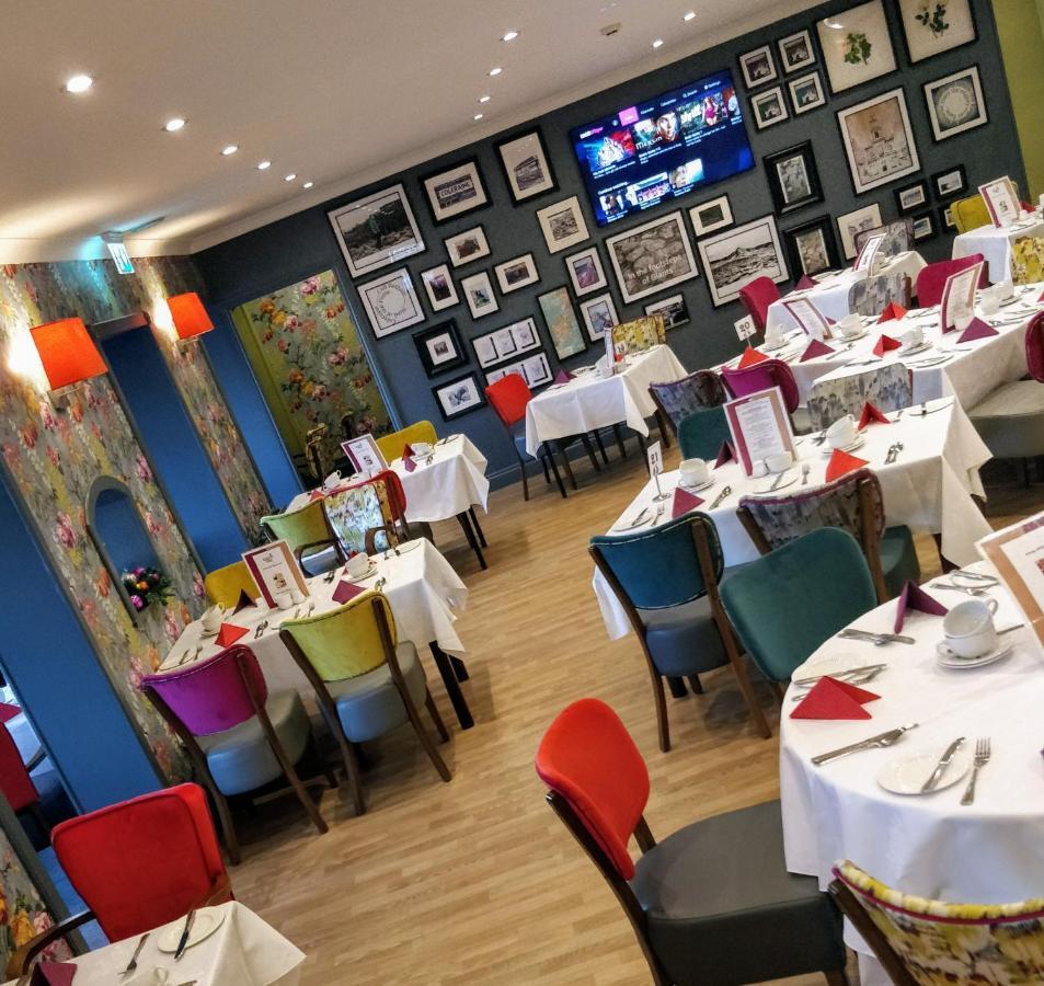The Lodge Hotel Coleraine Bagian luar foto